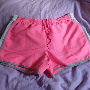 🎉 Hot pink athletic shorts